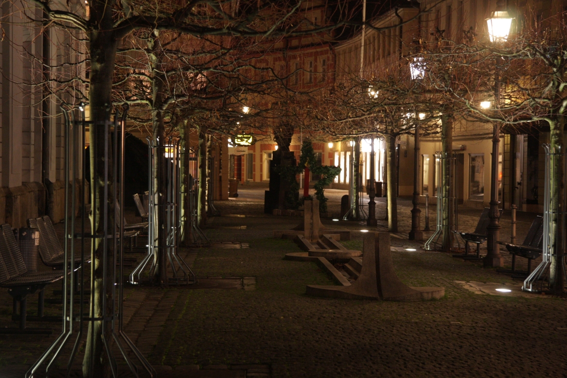 Bachplatz Nacht